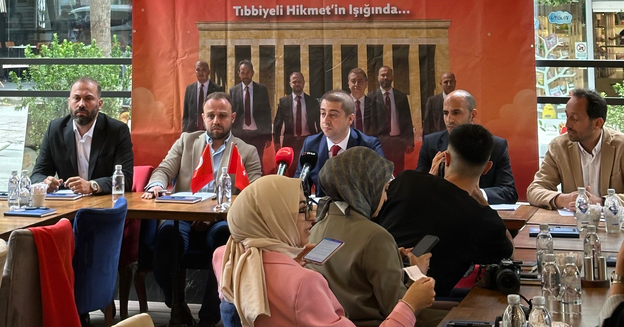 Tıbbiyeliler Sendikası: Bordrosunu Göstermek Zorunda Kalan Tek Meslek: Hekim!