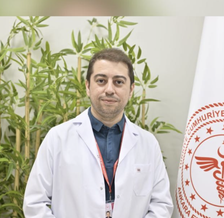 Tıbbiyeliler Sendikası Genel Başkanı Aygün: “Hekimi Sayıya, Sağlığı Formüle Sığdıran Sisteme Hayır!”