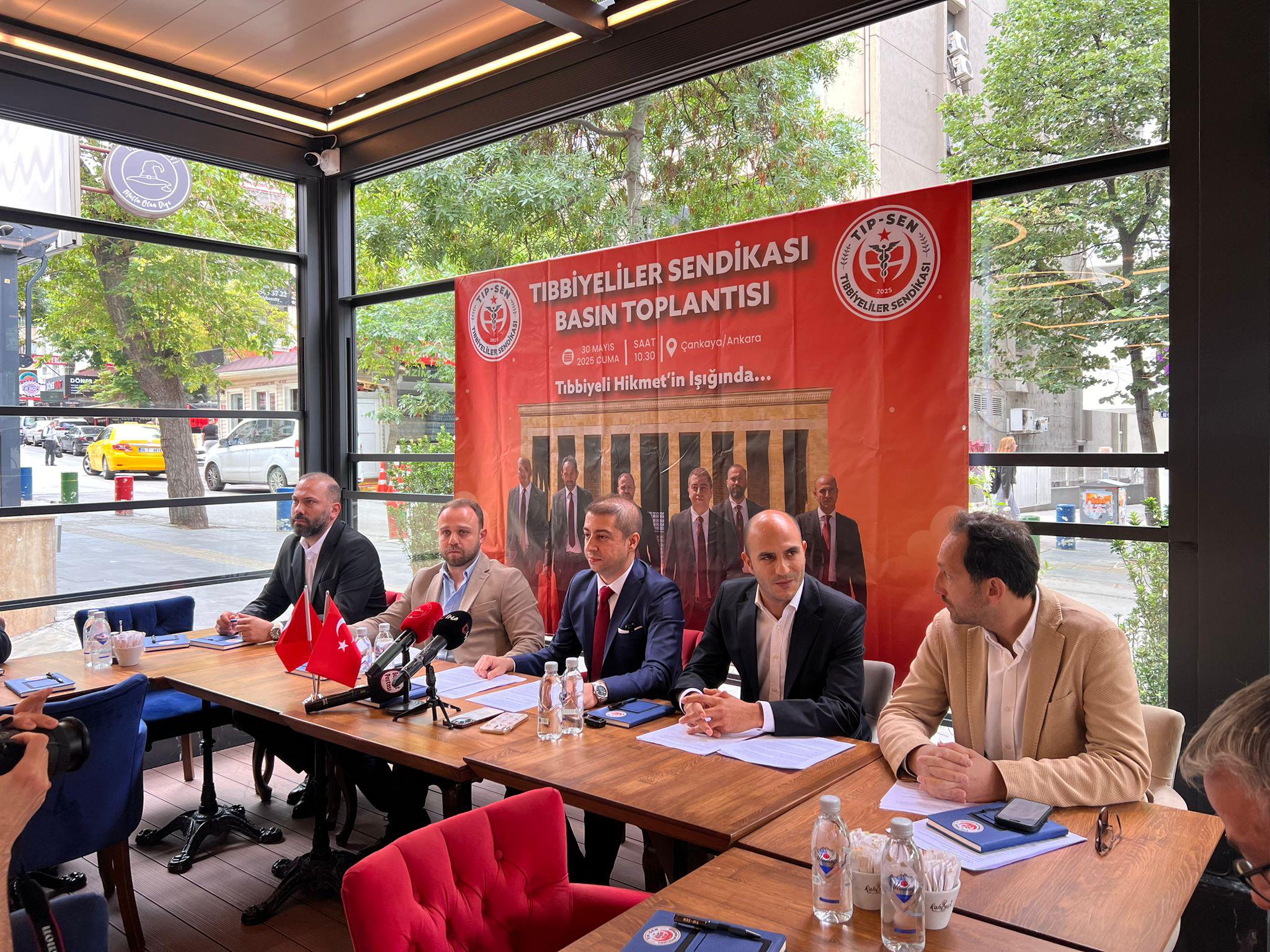 Tıbbiyeliler Sendikası Ankara'da Kuruldu!